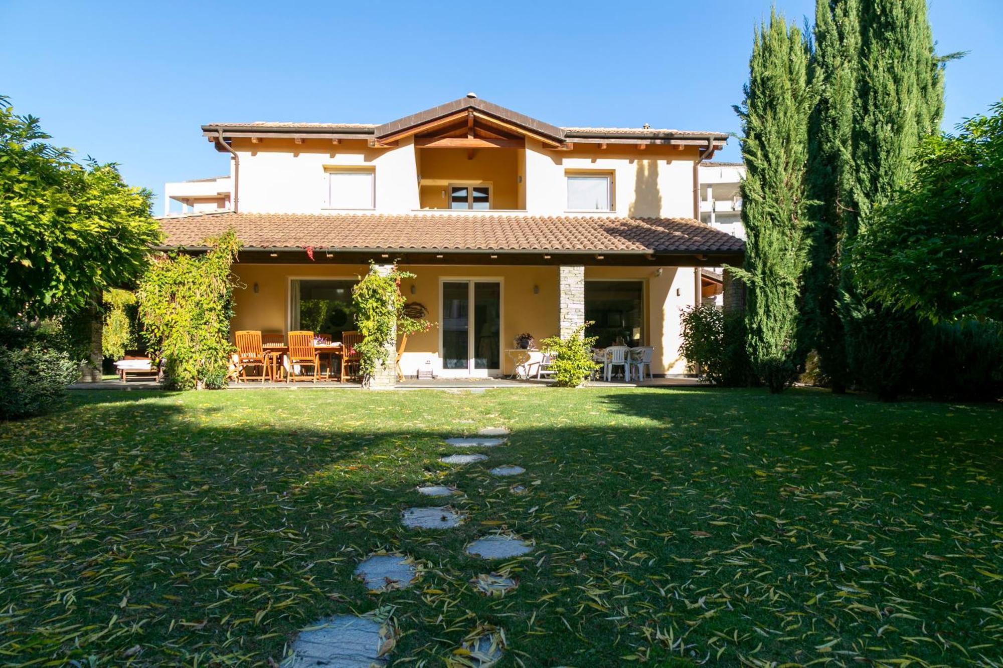 Villa Marlene B&B Albenga Kültér fotó